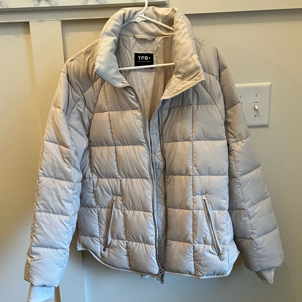 WOMENS YPB on the go puffer jacket.